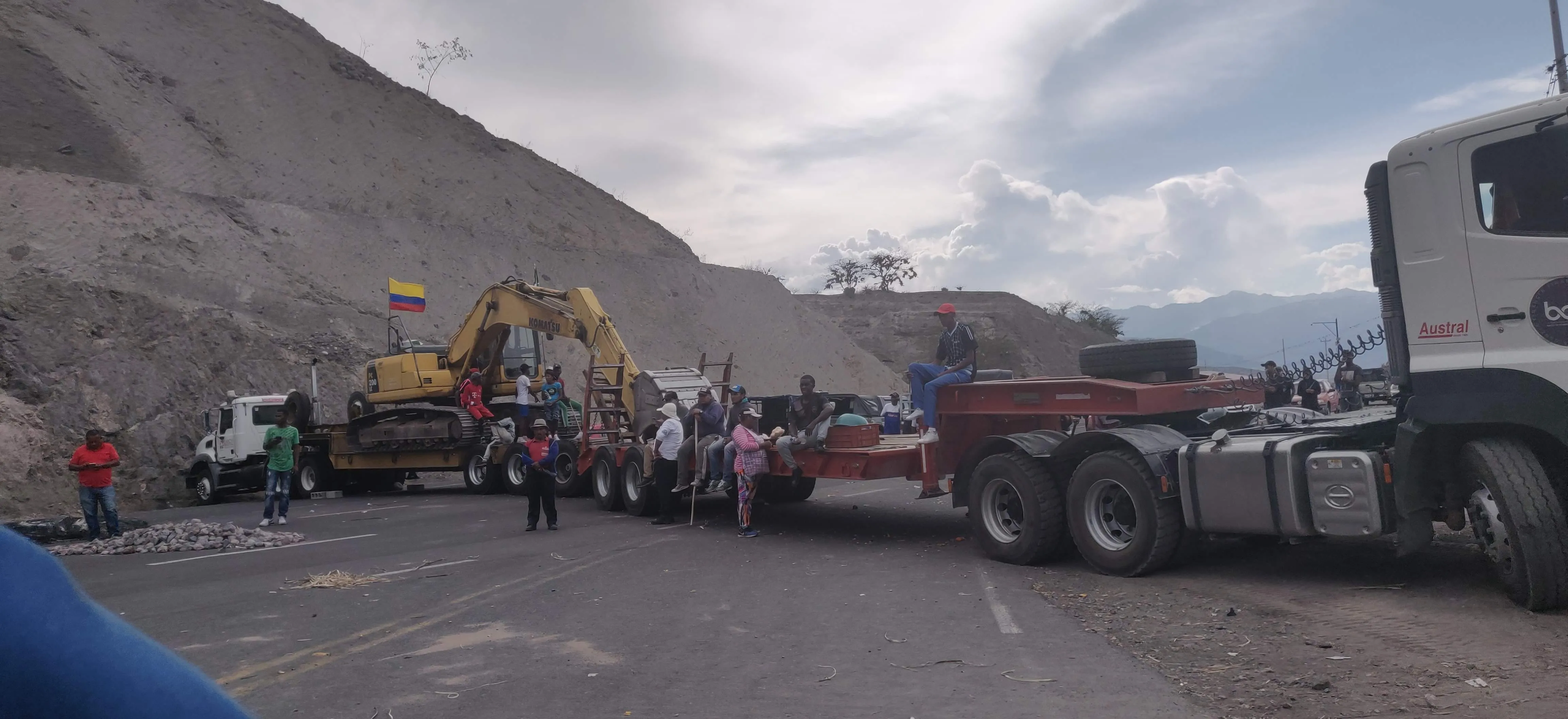 One of hte road blocks in the Ecudaorian protest