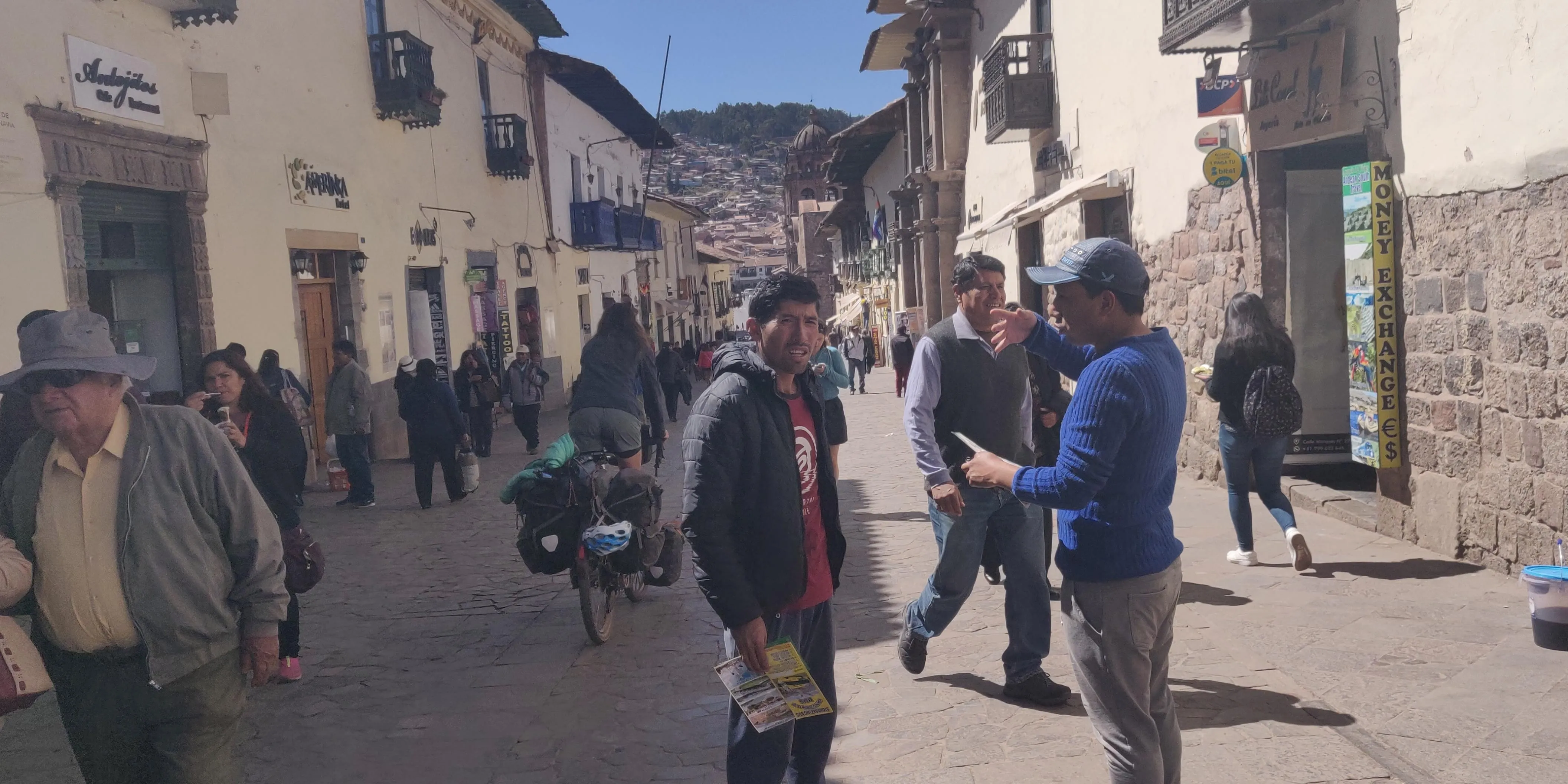A restaurant near the Plaza de Armas in Cusco with tables overlooking the square