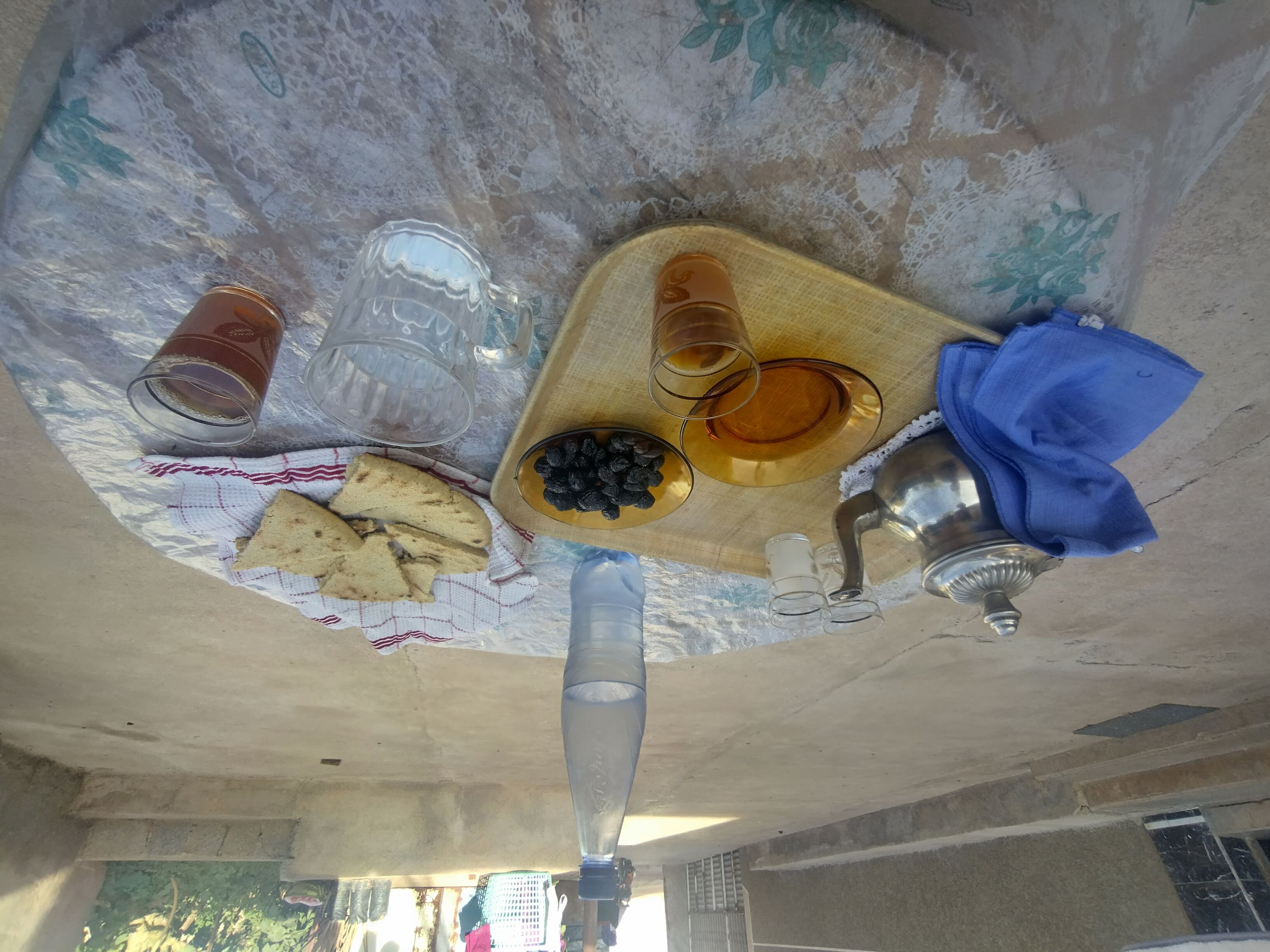 Moroccan bread served with tea, olives and olive oil